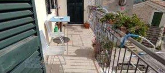 5 rooms Apartment in Saludecio, Italy No. 12147 3