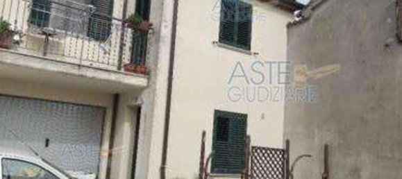 5 rooms Apartment in Saludecio, Italy No. 12147 6