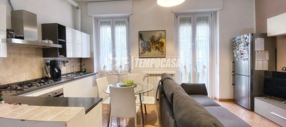 2 bedrooms Apartment in Melegnano, Italy No. 66679 6