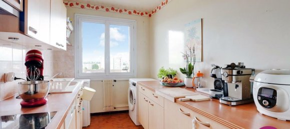 3 Schlafzimmer Wohnung in Le Bourget, France, Nr. 345832 6