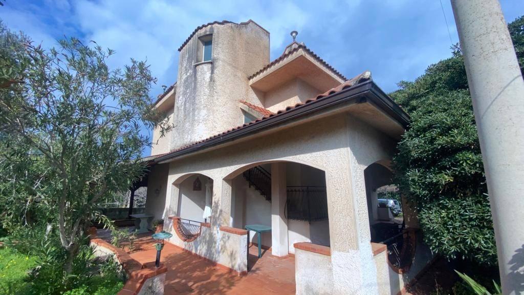 8غرفة فيلا في Carini, Italy رقم 81576