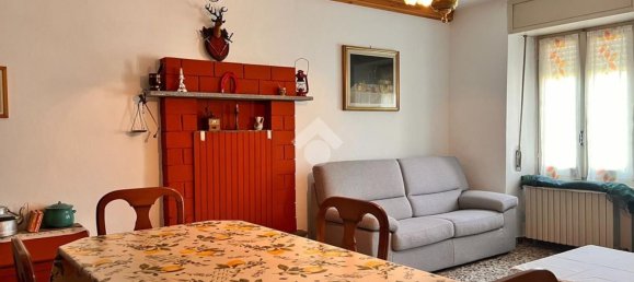 4 Schlafzimmer Haus in Valdilana, Italy, Nr. 375149 6