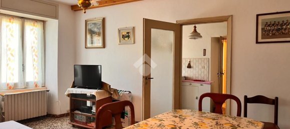 4 Schlafzimmer Haus in Valdilana, Italy, Nr. 375149 28