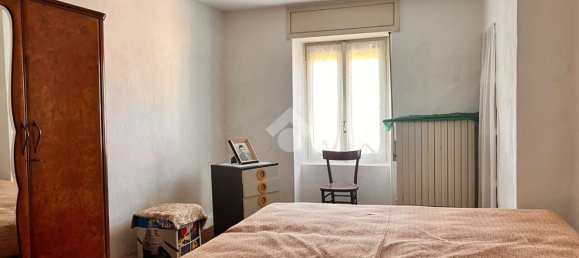 4 Schlafzimmer Haus in Valdilana, Italy, Nr. 375149 12