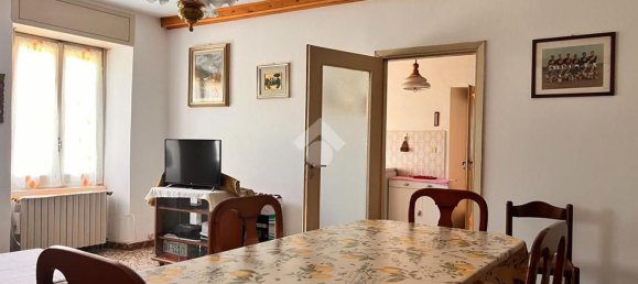4 Schlafzimmer Haus in Valdilana, Italy, Nr. 375149 7