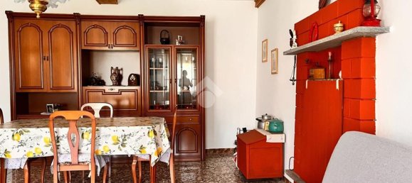 4 Schlafzimmer Haus in Valdilana, Italy, Nr. 375149 9