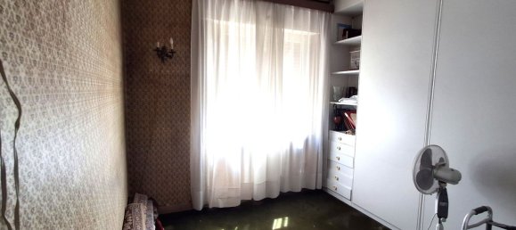 6 rooms Apartment in Pistoia, Italy No. 284381 23