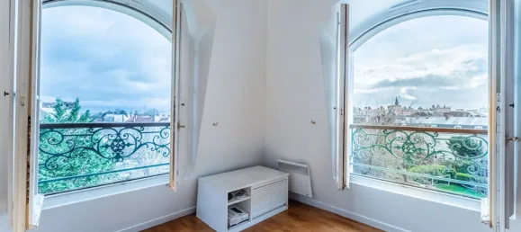 2 غرف نوم شقة في Saint-Germain-en-Laye, France رقم 318998 4