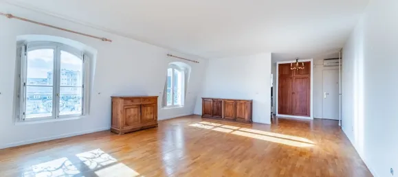 2 غرف نوم شقة في Saint-Germain-en-Laye, France رقم 318998 2