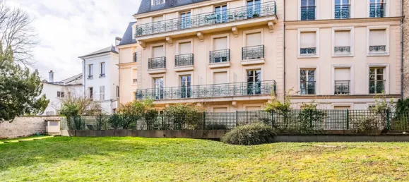 2 غرف نوم شقة في Saint-Germain-en-Laye, France رقم 318998 11