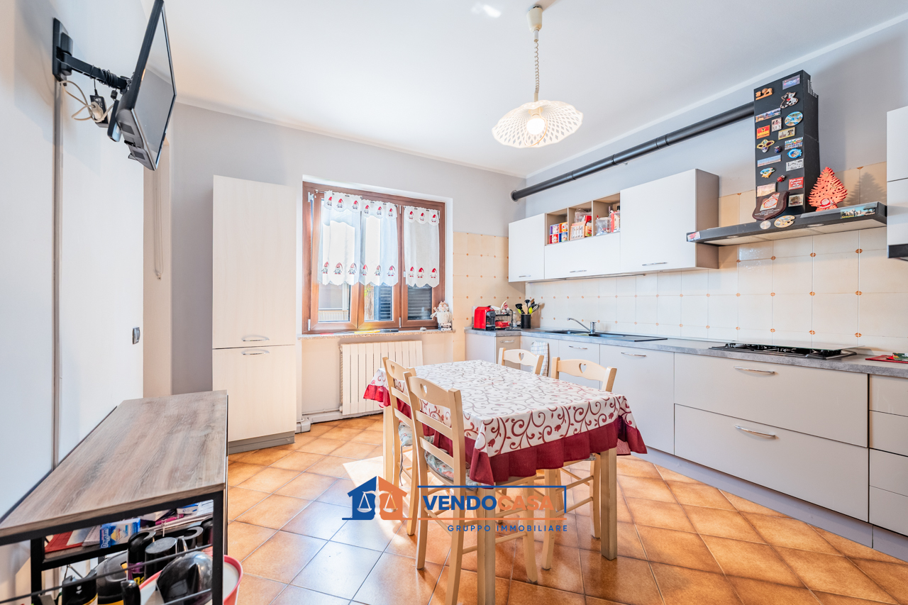 4 rooms Apartment in Centallo, Italy No. 344731