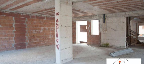 5 rooms Apartment in Avellino, Italy No. 83342 6