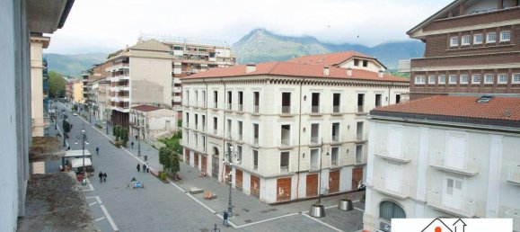 5 rooms Apartment in Avellino, Italy No. 83342 13