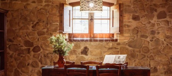 4 bedrooms Villa in Umbertide, Italy No. 267167 2