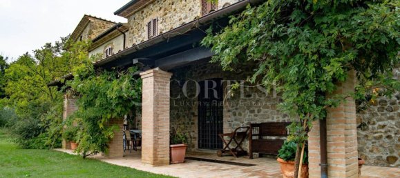 4 bedrooms Villa in Umbertide, Italy No. 267167 38