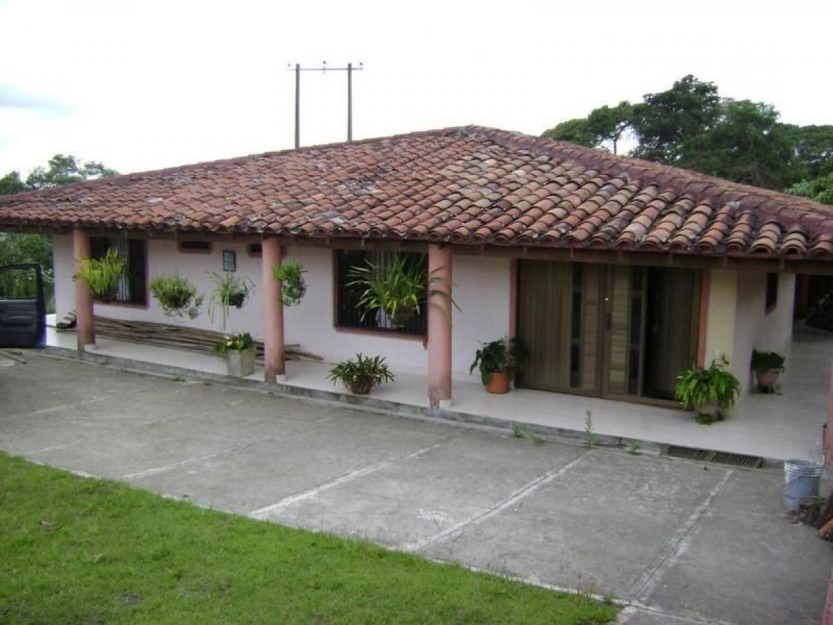 4 غرف نوم منزل في Valle del Cauca, Colombia رقم 3971