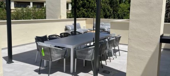 3 bedrooms Penthouse in Marbella, Spain No. 114288 10