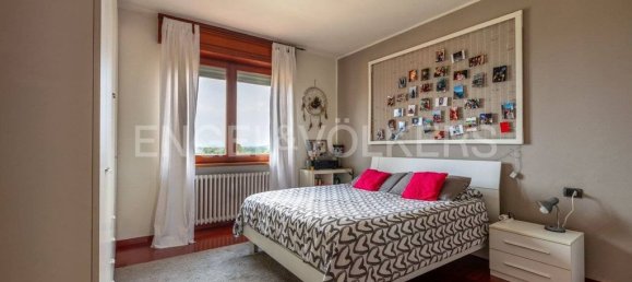 3 Schlafzimmer Villa in Ranco, Italy, Nr. 131594 20