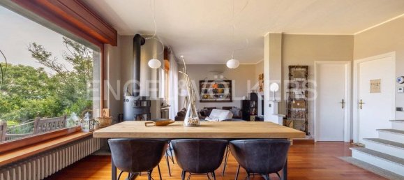 3 Schlafzimmer Villa in Ranco, Italy, Nr. 131594 11