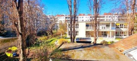 2 rooms Apartment in Vienna, Austria No. 154715 4