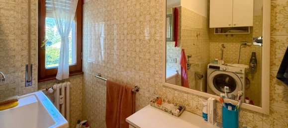 3 Schlafzimmer Wohnung in Lecco, Italy, Nr. 323434 31