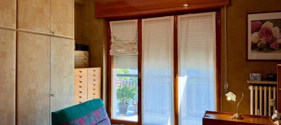 3 Schlafzimmer Wohnung in Lecco, Italy, Nr. 323434 21