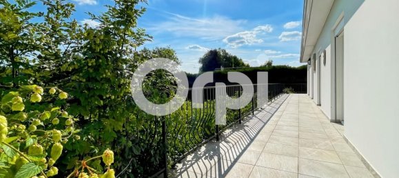 6 bedrooms House in Arnieres-sur-Iton, France No. 353776 7