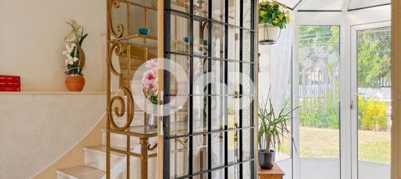 6 bedrooms House in Arnieres-sur-Iton, France No. 353776 11