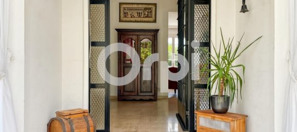 6 bedrooms House in Arnieres-sur-Iton, France No. 353776 9