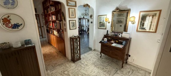 Квартира с 3 комнатами в Рим, Италия № 12651 8