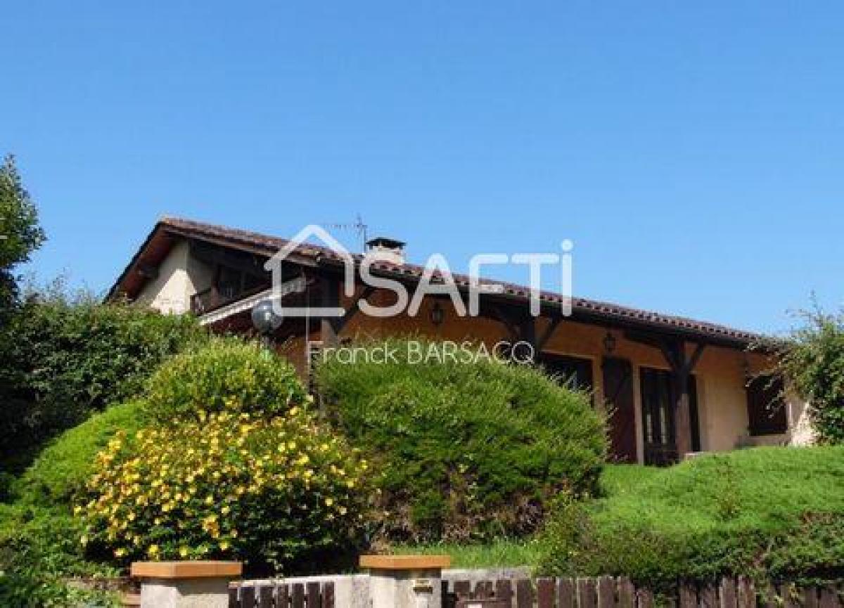 4 bedrooms House in Cazaubon, France No. 25455