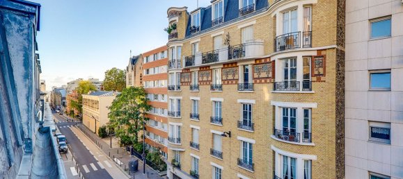1 bedroom Apartment in Paris, France No. 189077 8
