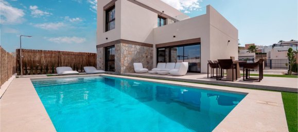 Villa T3 em Alicante, Spain N.º 16633 25
