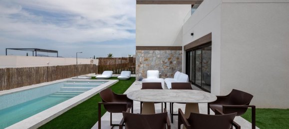 Villa T3 em Alicante, Spain N.º 16633 2