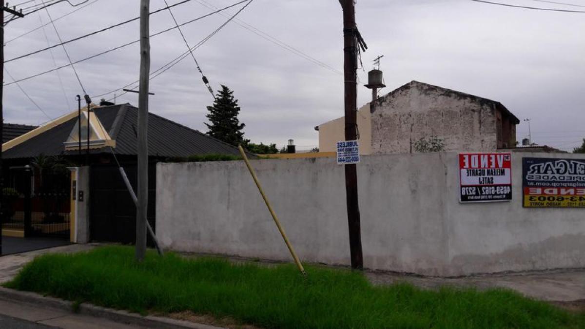  Land in Moron, Argentina No. 42981