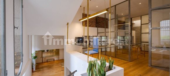 Офис 190м² в Милан, Италия № 374112 2