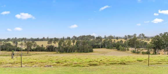 4 bedrooms House in Dunmora, Australia No. 289 5