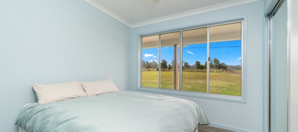 4 bedrooms House in Dunmora, Australia No. 289 22