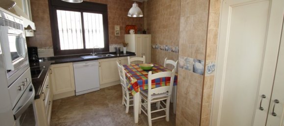 3 bedrooms House in Salares, Spain No. 59473 10