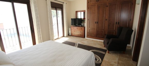 3 bedrooms House in Salares, Spain No. 59473 17