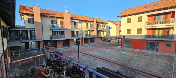5 rooms Apartment in Guarene, Italy No. 233055 44