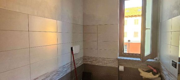 5 rooms Apartment in Guarene, Italy No. 233055 36