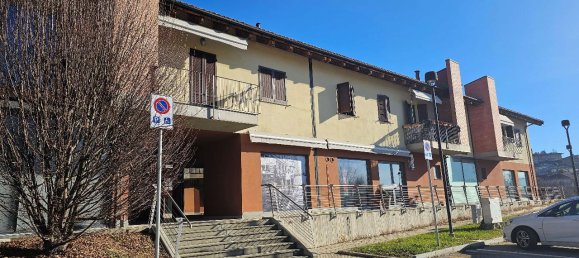 5 rooms Apartment in Guarene, Italy No. 233055 10