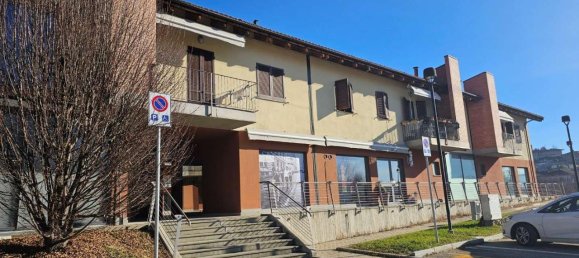 5 rooms Apartment in Guarene, Italy No. 233055 9