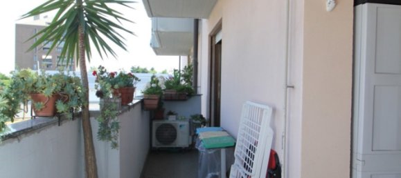 Apartamento T2 em Legnano, Italy N.º 311692 10