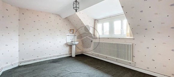 5 Schlafzimmer Haus in Saint-Quentin, France, Nr. 241439 16