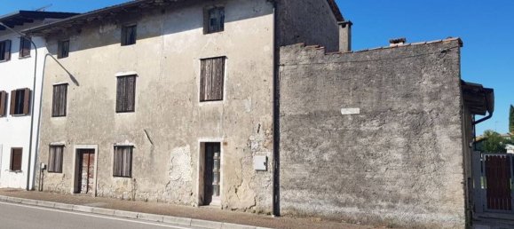 Дом с 4 комнатами в Гориция, Италия № 164114 3