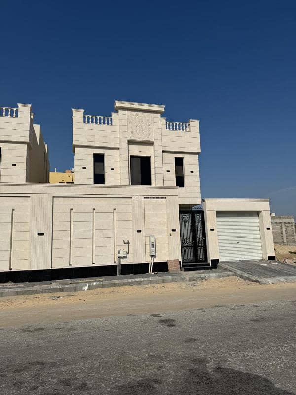 6 bedrooms Villa in Khobar, Saudi Arabia No. 634