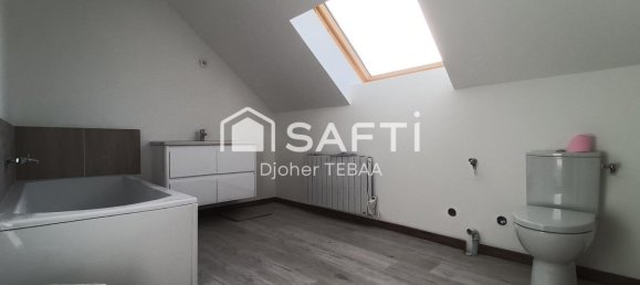 3 غرف نوم منزل في La Loupe, France رقم 81788 7