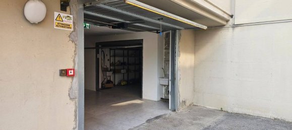 4 bedrooms Apartment in Teramo, Italy No. 319239 35